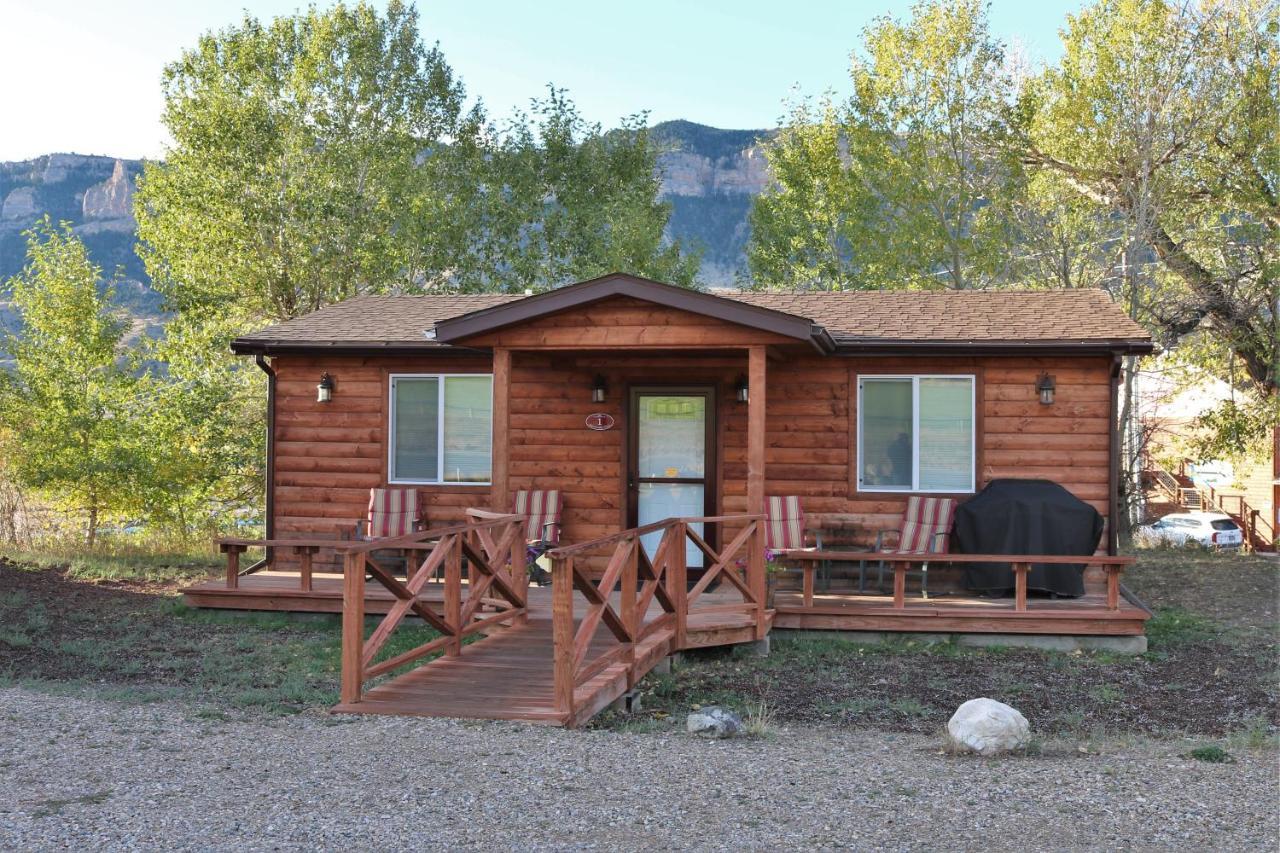 Eycat Lodging Company Guest House Wapiti Buitenkant foto
